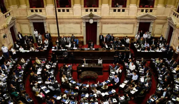 Qué pasaría si el DNU del Gobierno es rechazado en la Cámara de Diputados